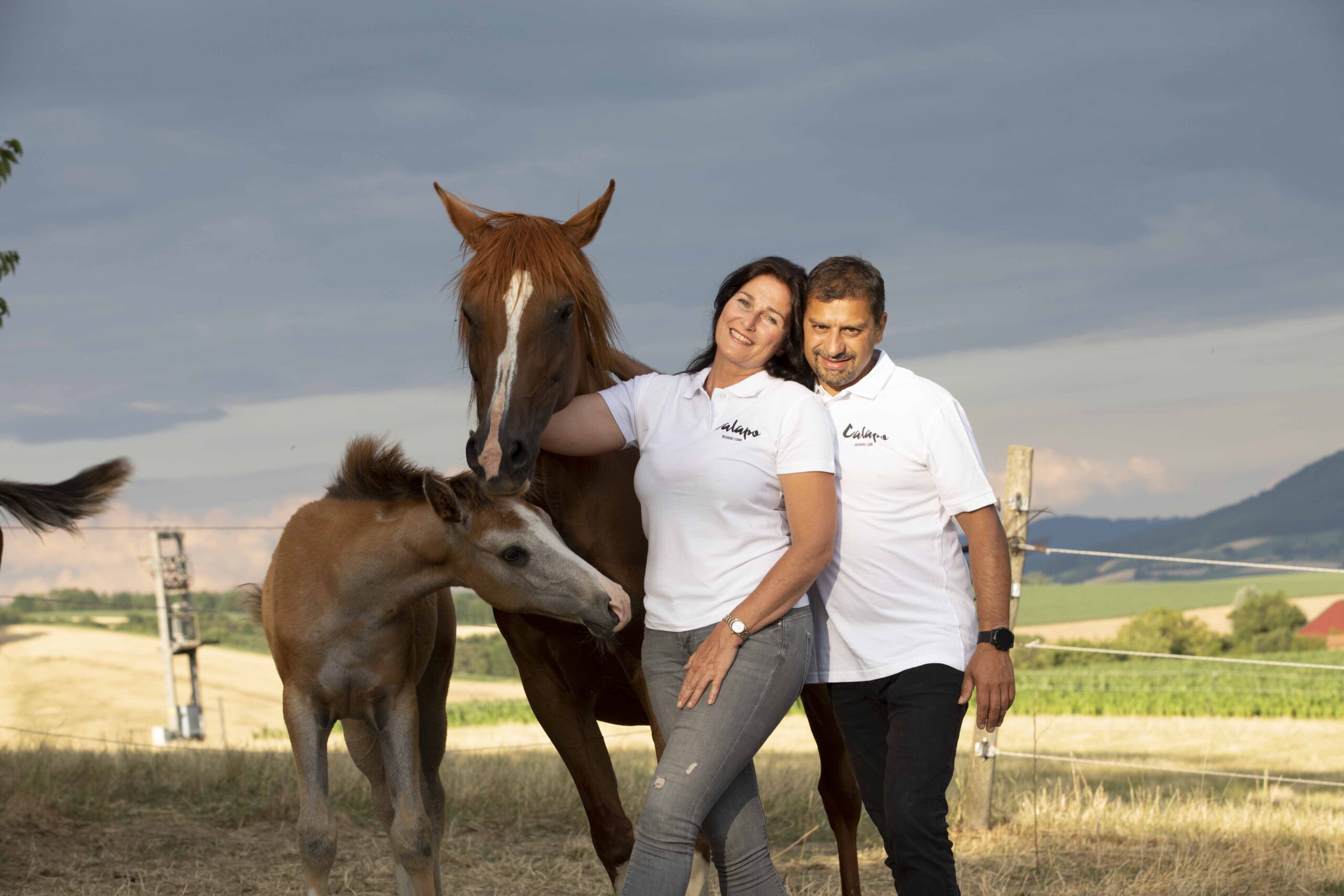 Daniela Vadehra und Anil Vadehra mit Pferden © Nora Köck